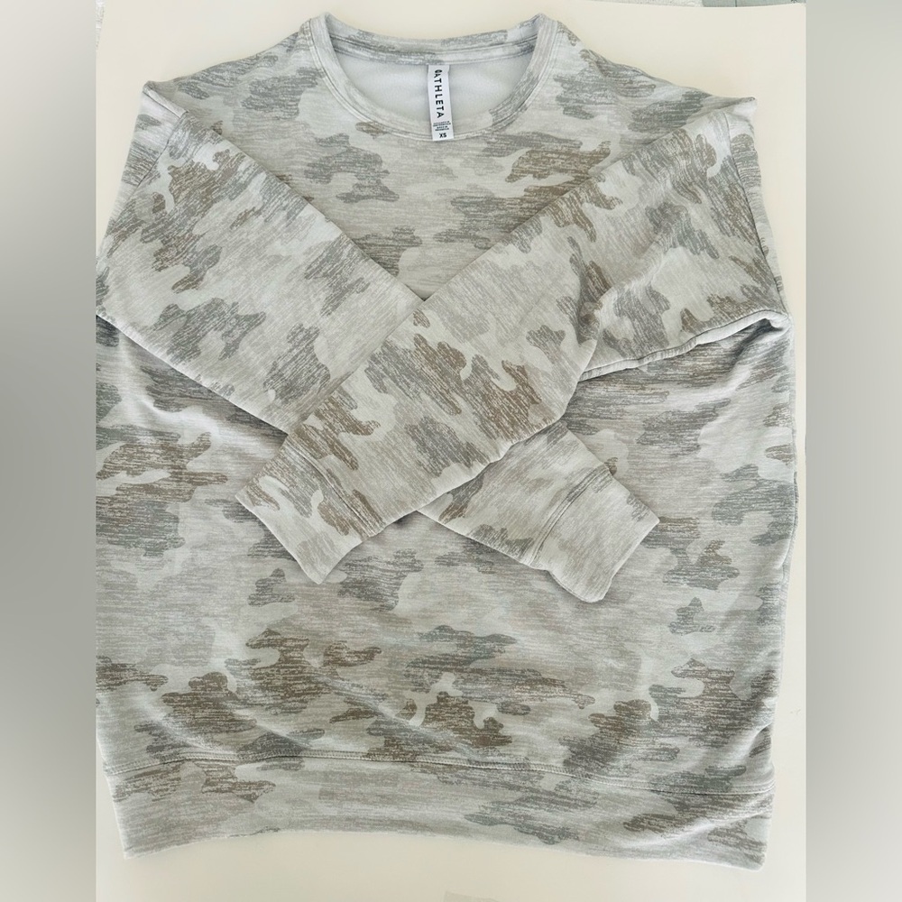 Athleta Gray Camo Sweatshirt
